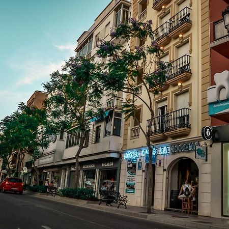 Hotel La Morena Фуeнхирола Екстериор снимка
