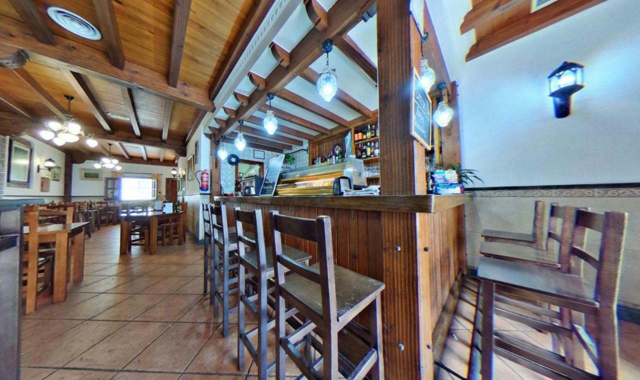 Hotel La Morena Фуeнхирола Екстериор снимка
